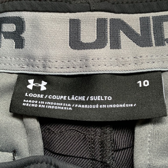 Boys size 10-12 Under Armour boys golf bottoms - Picture 2 of 4
